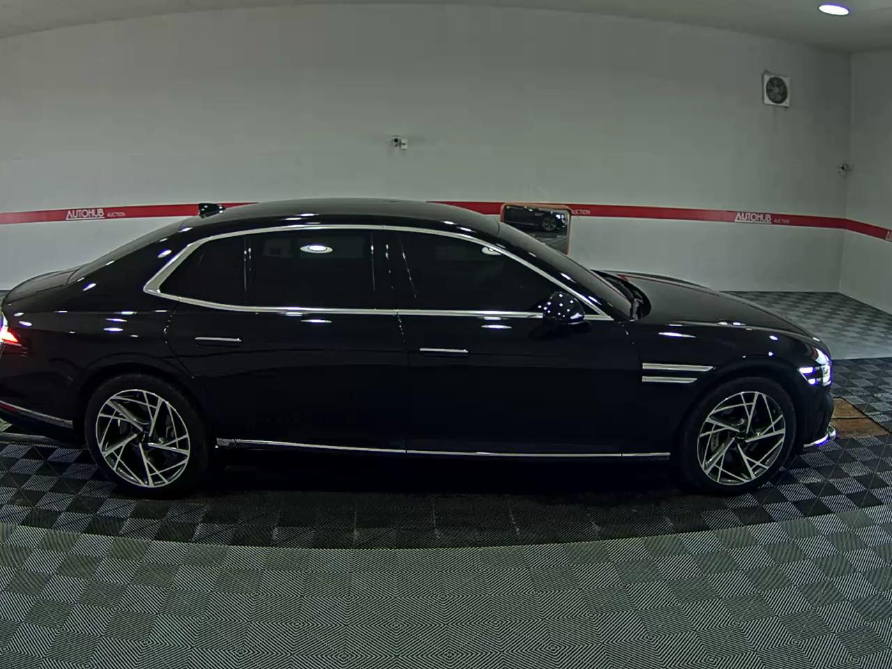 2023 - genesis g90