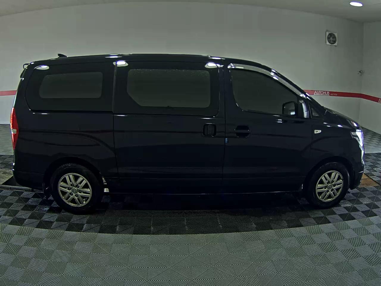 2021 - hyundai grand starex