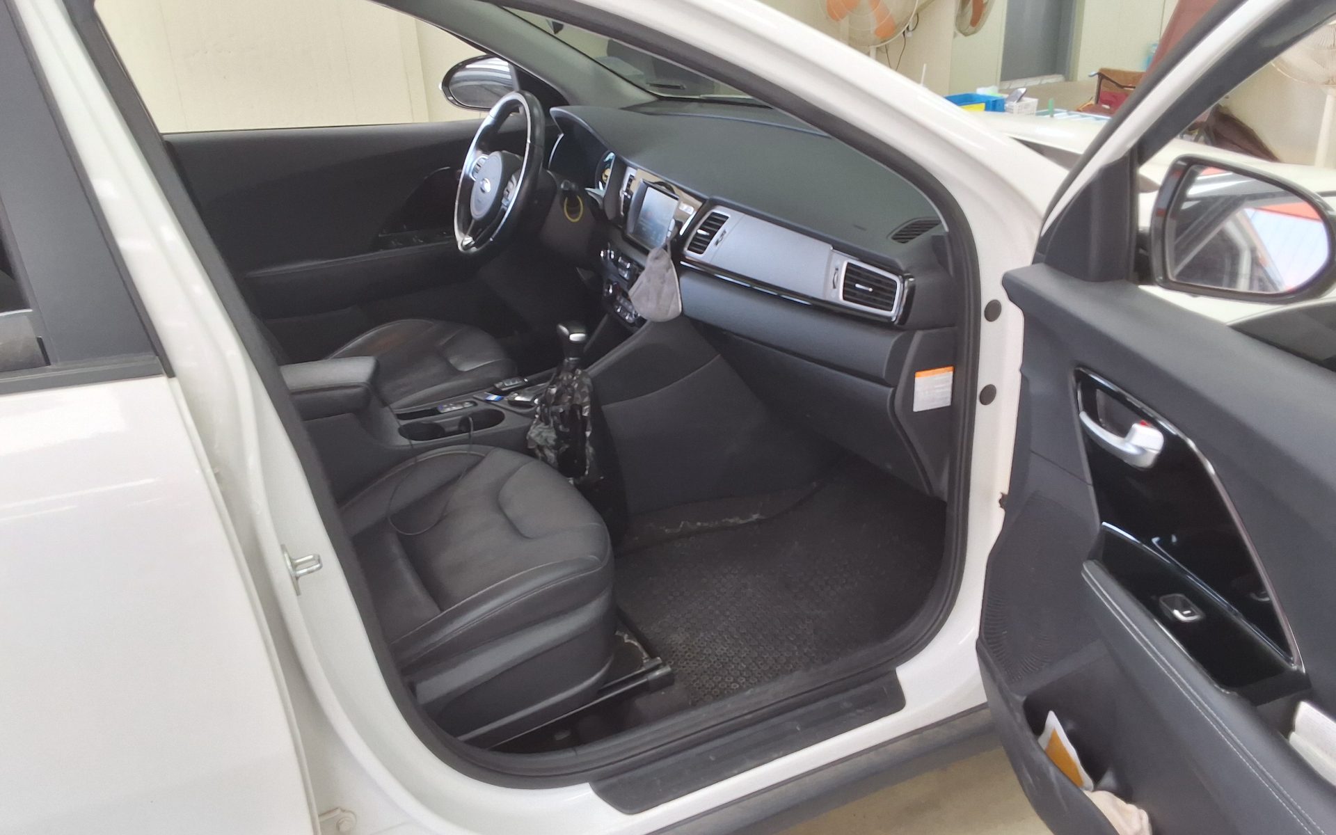 2017 - kia niro