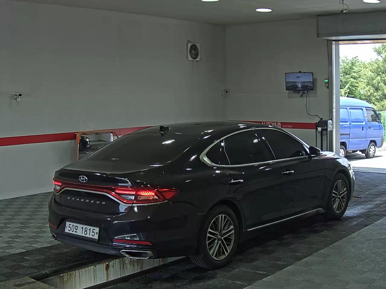 2019 - hyundai grandeur