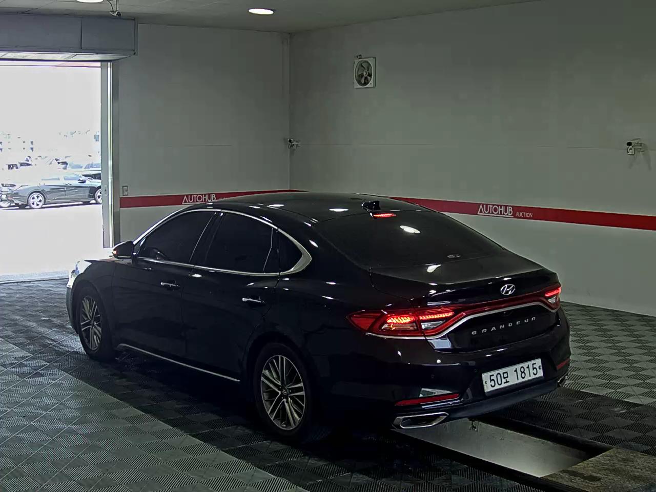 2019 - hyundai grandeur