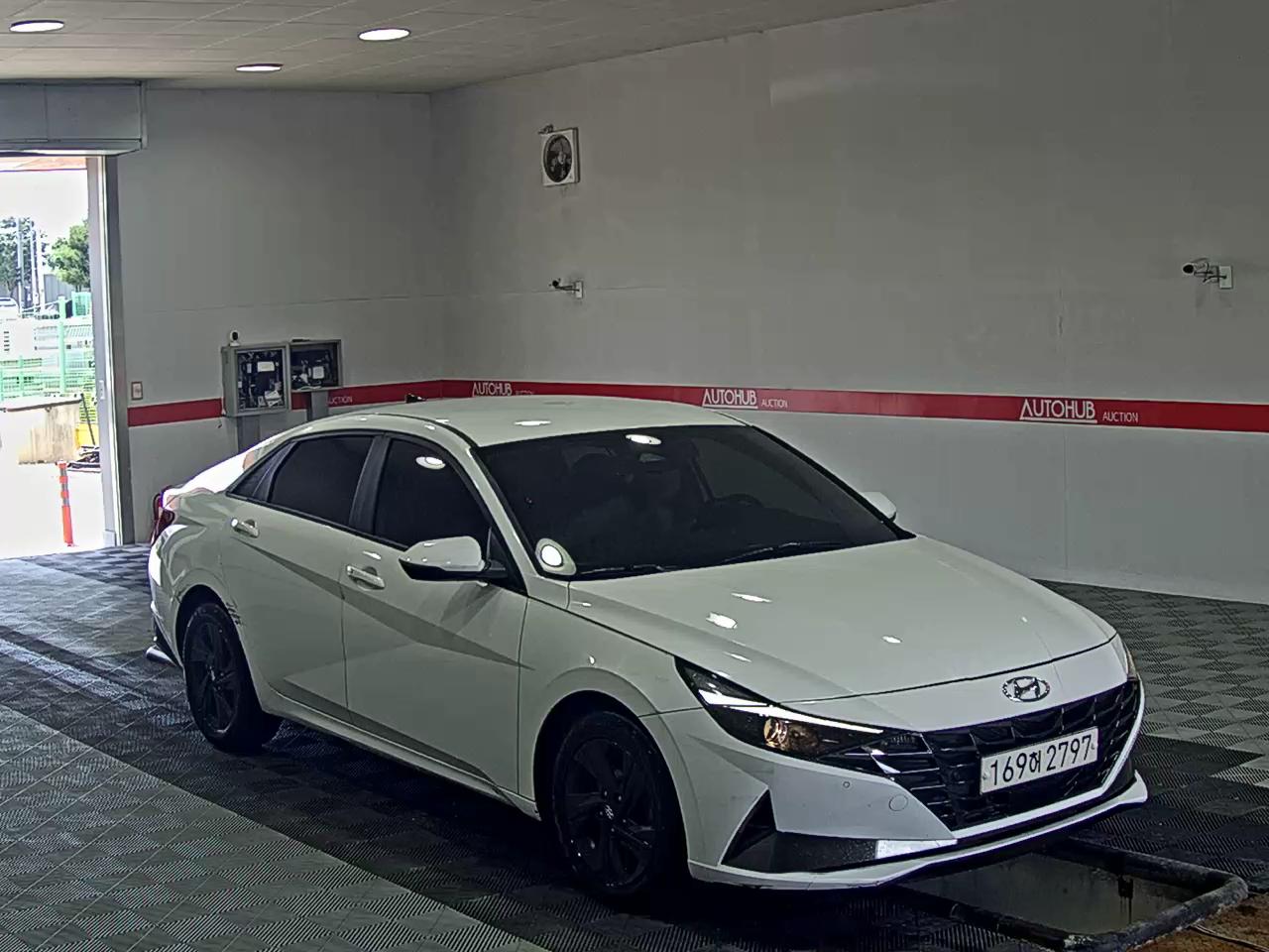 2023 - hyundai avante