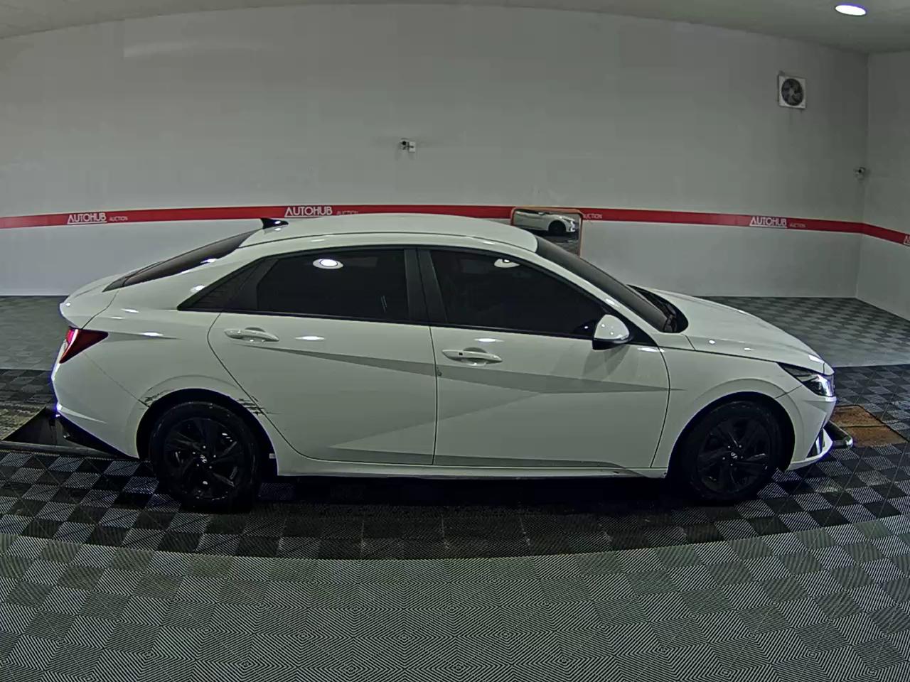 2023 - hyundai avante