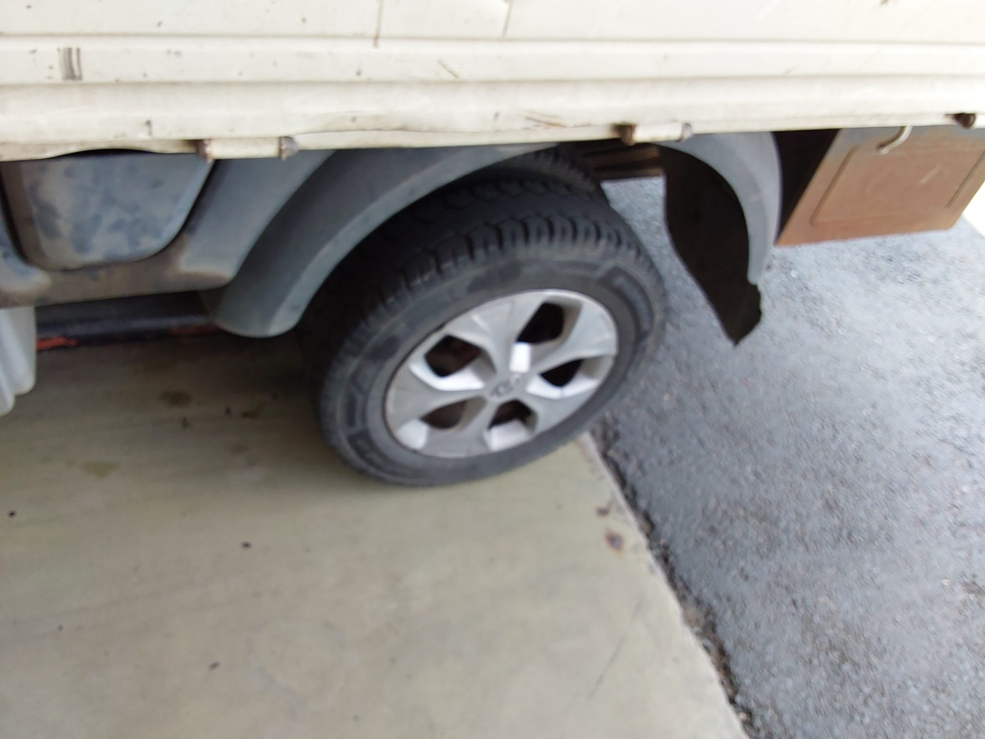 2017 - hyundai porter