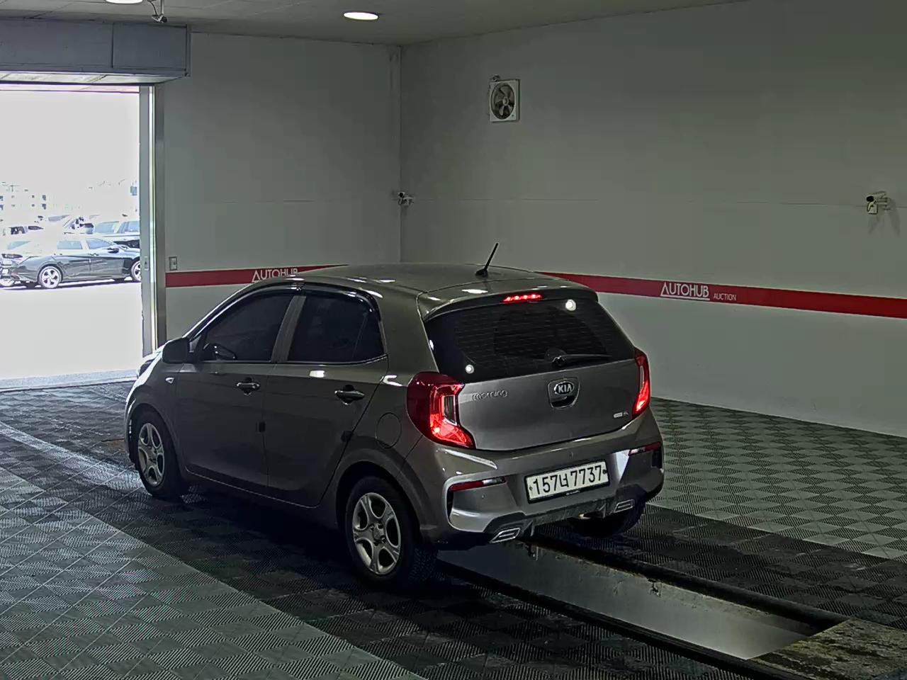 2021 - kia morning