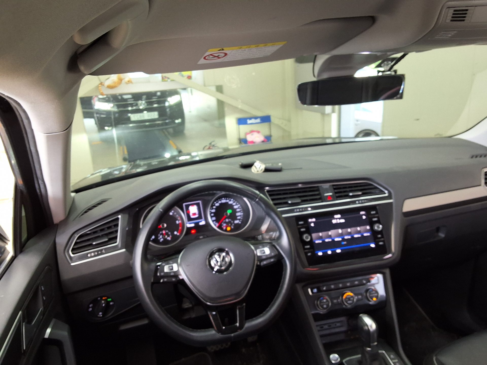 2018 - volkswagen tiguan