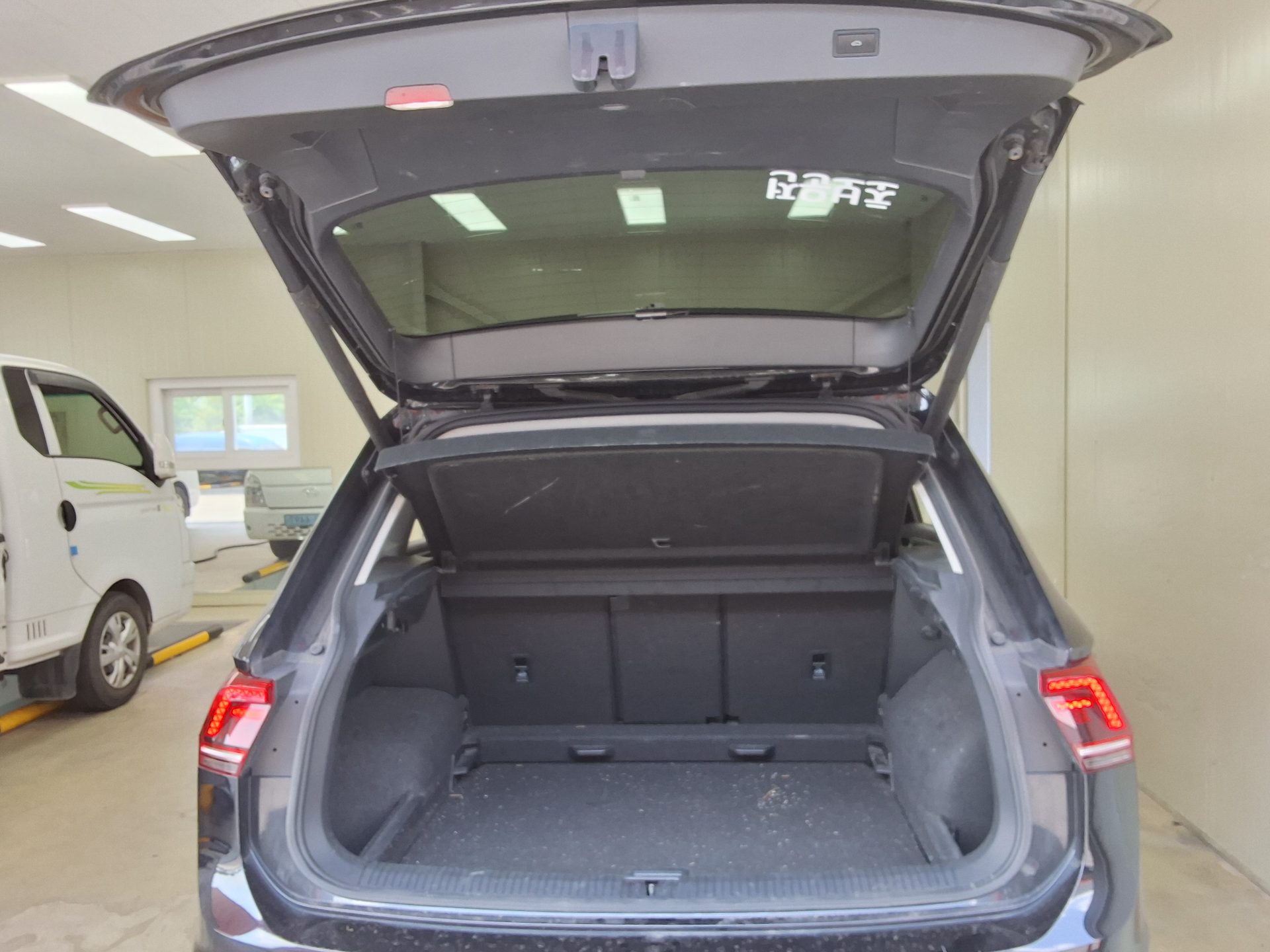2018 - volkswagen tiguan