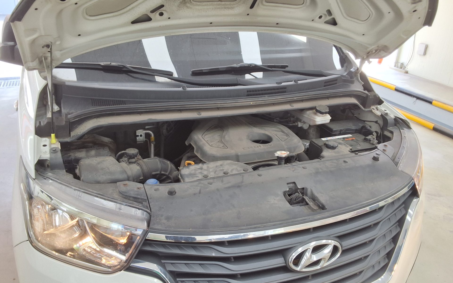2019 - hyundai grand starex