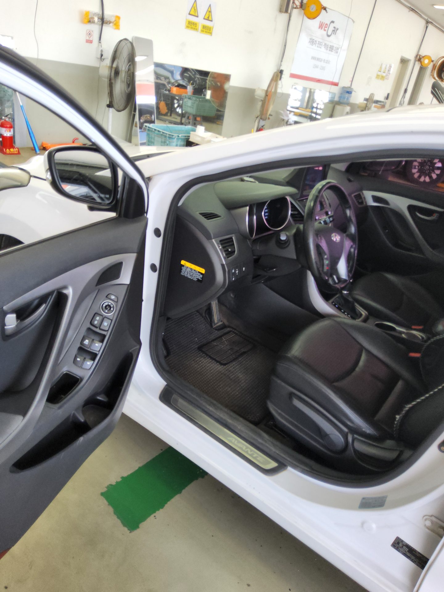 2015 - hyundai avante