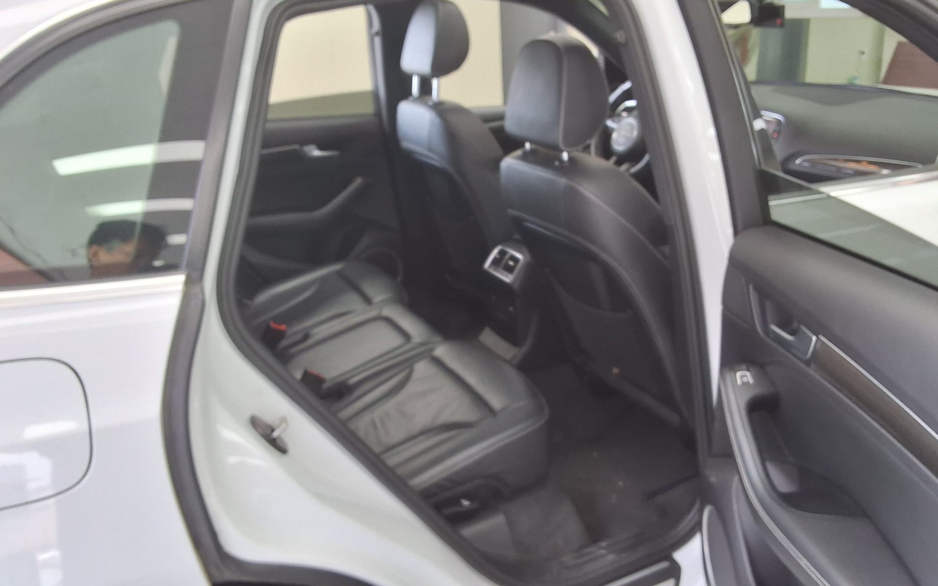 2015 - audi sq5