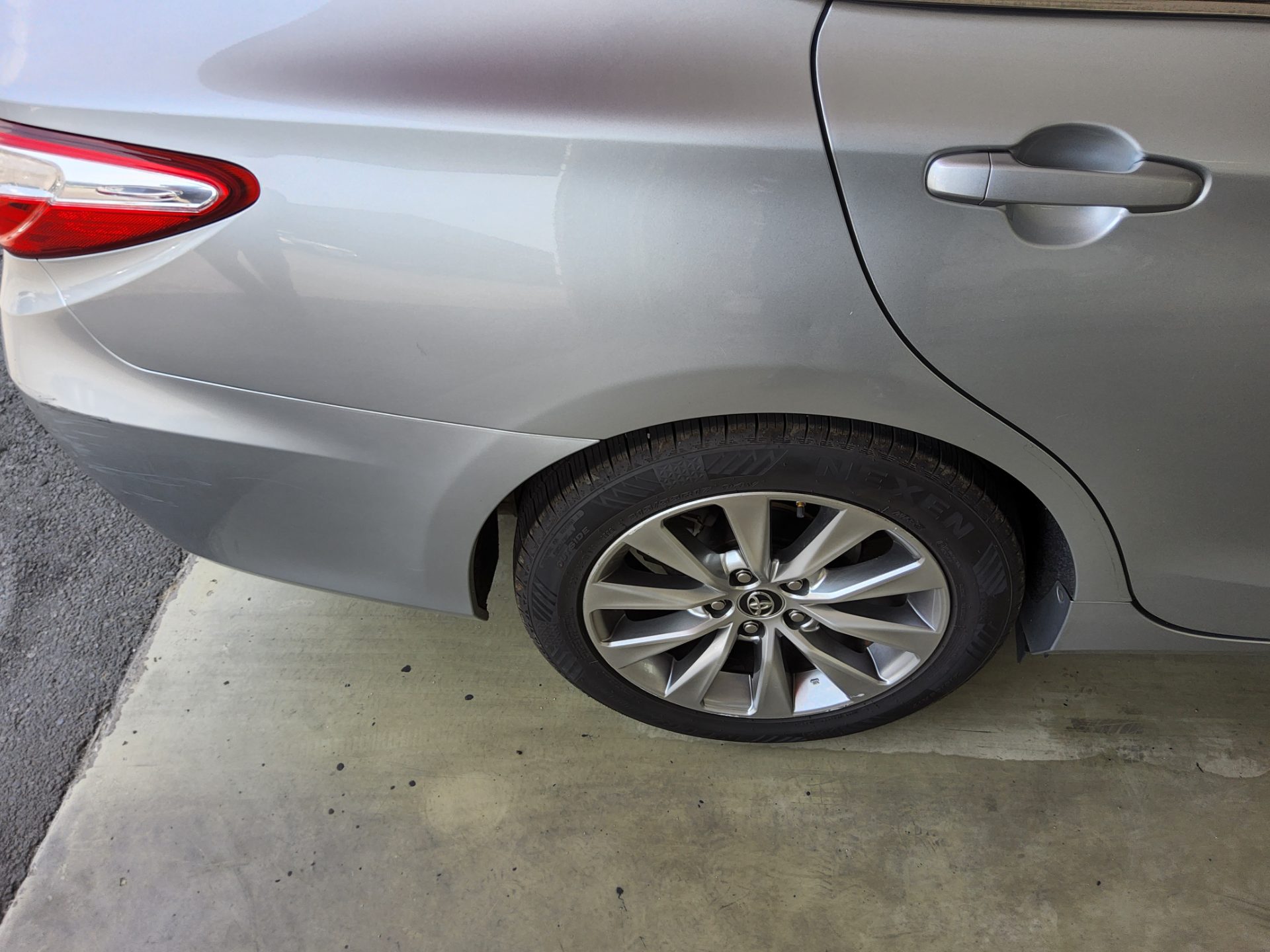 2016 - toyota camry