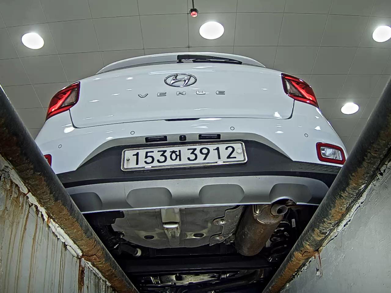 2021 - hyundai venue