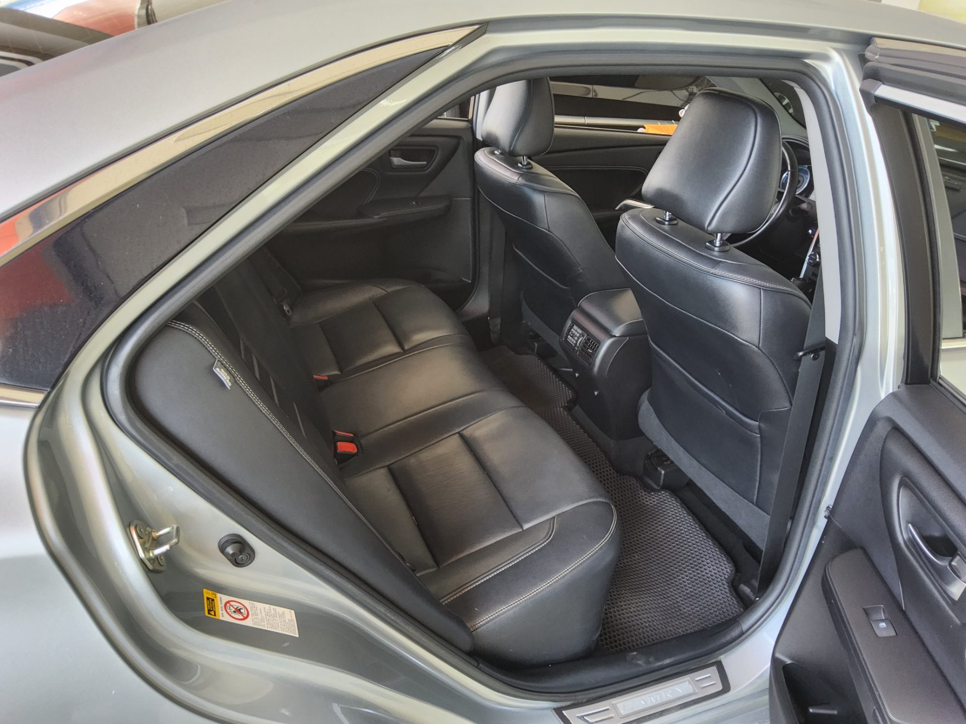 2016 - toyota camry