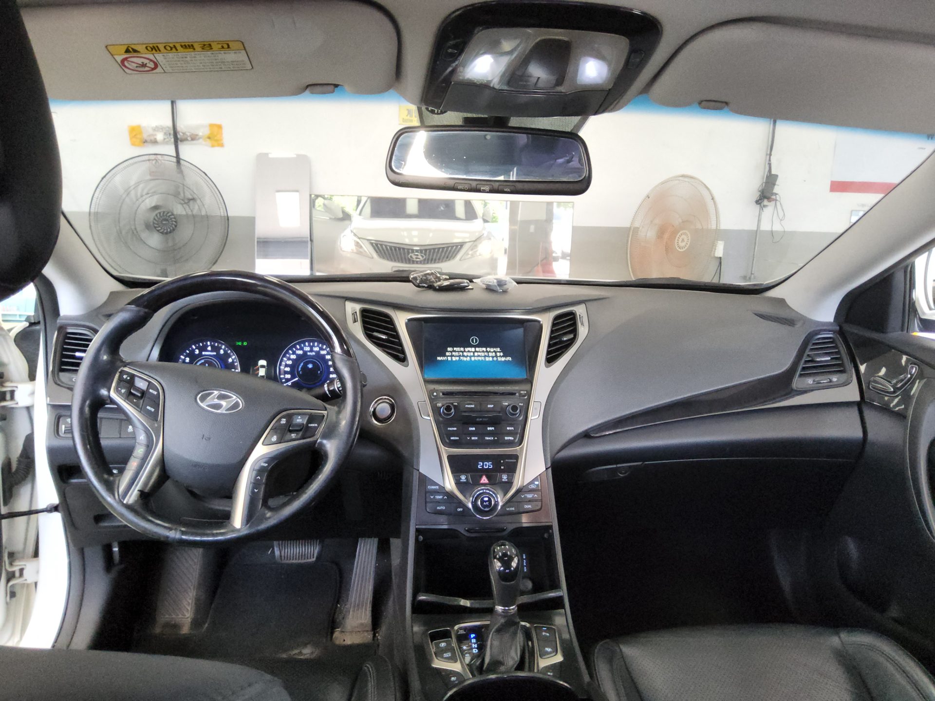 2014 - hyundai grandeur