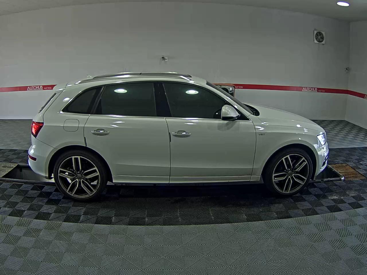 2015 - audi sq5