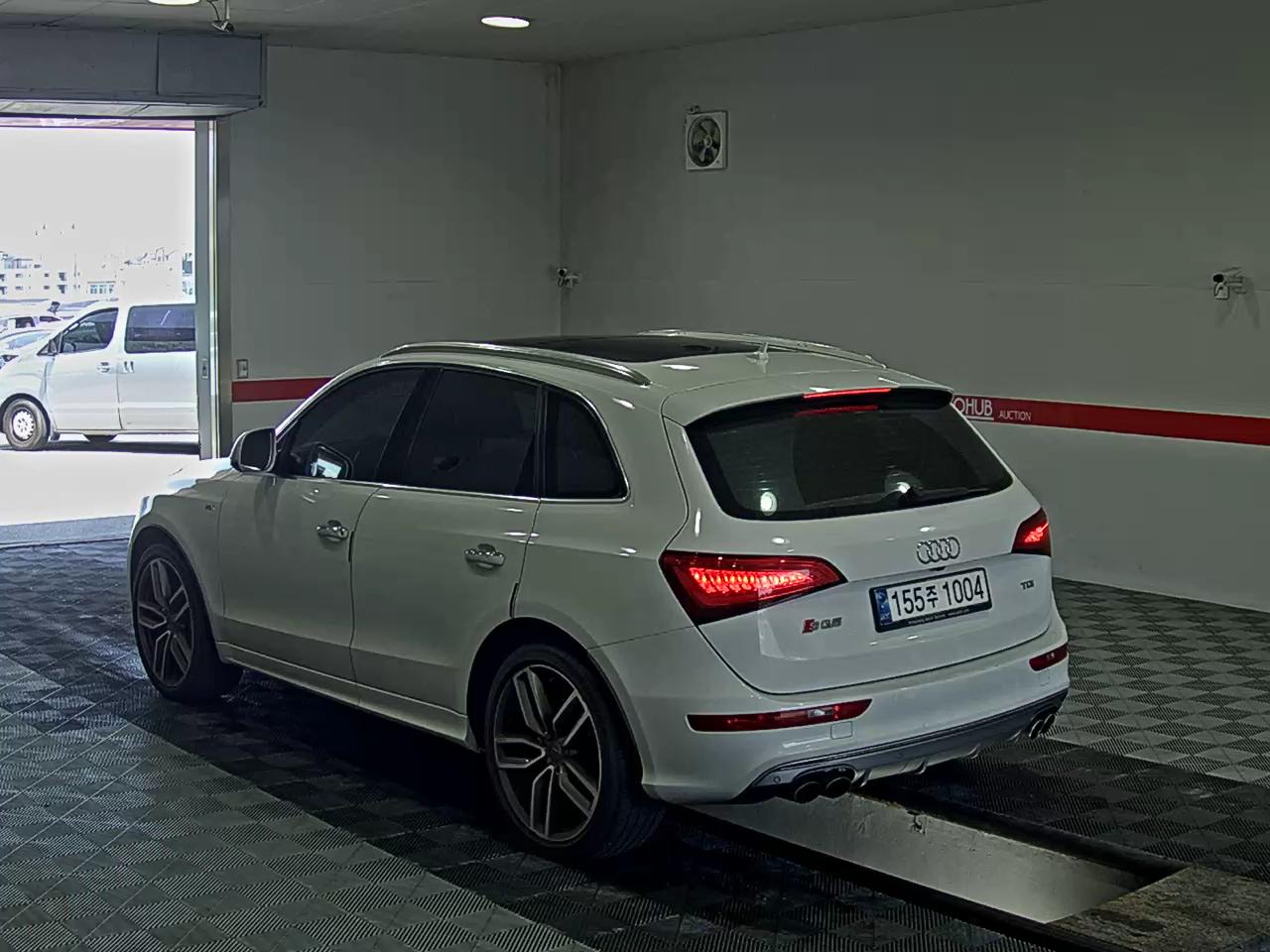 2015 - audi sq5