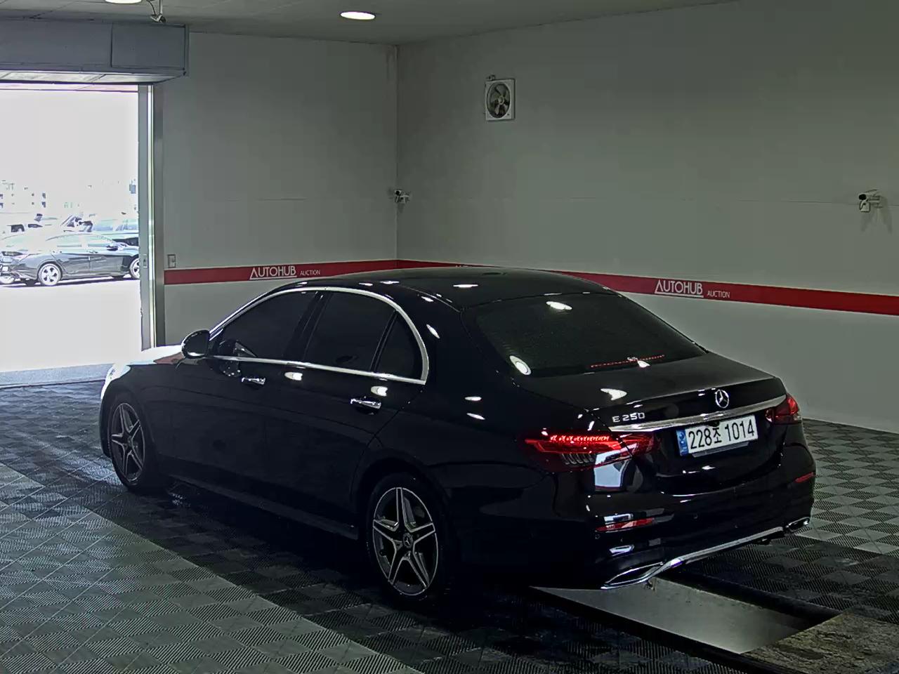 2023 - mercedes-benz e250
