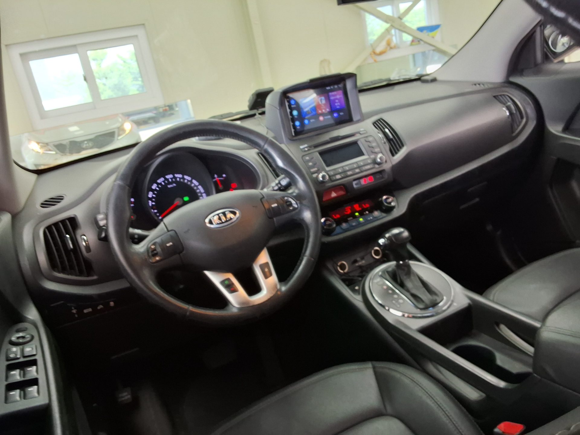2011 - kia sportage