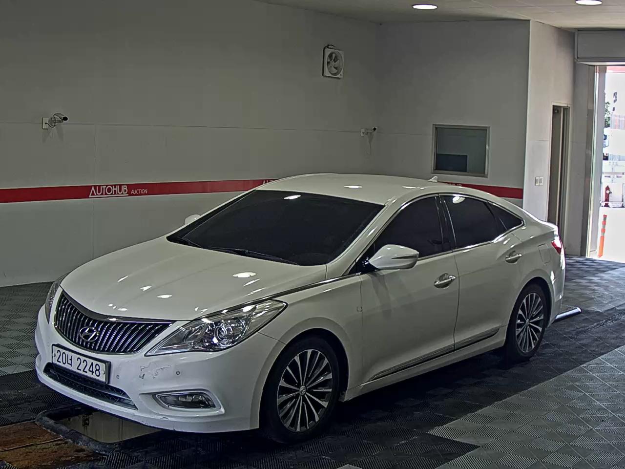 2014 - hyundai grandeur