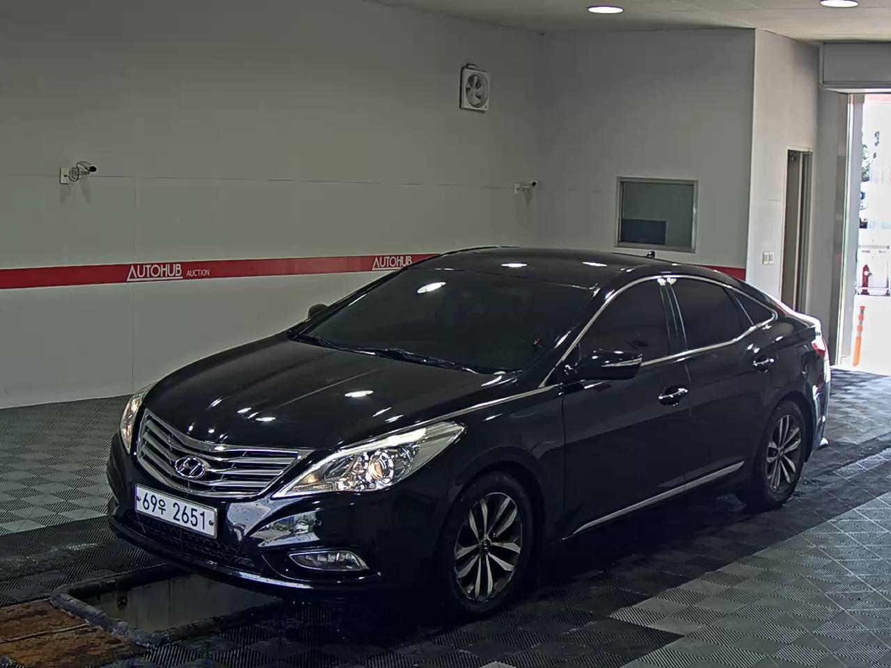 HYUNDAI GRANDEUR HG HG 240