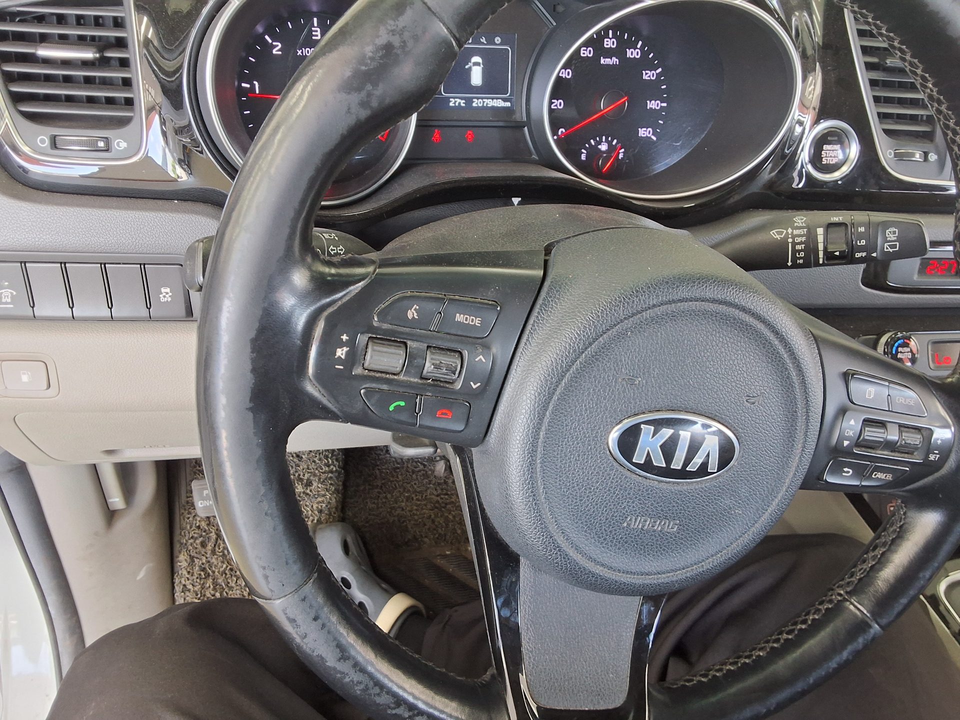 2015 - kia carnival