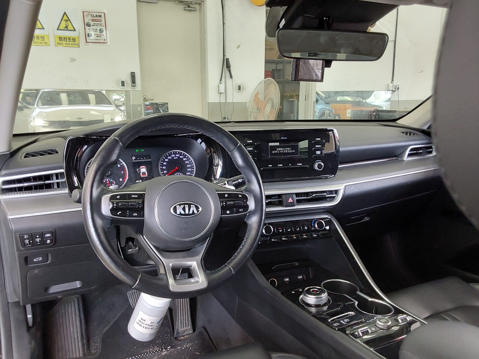 2021 - kia k5