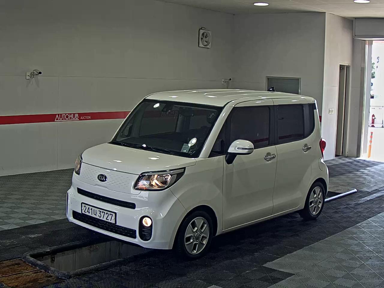 2021 - kia ray