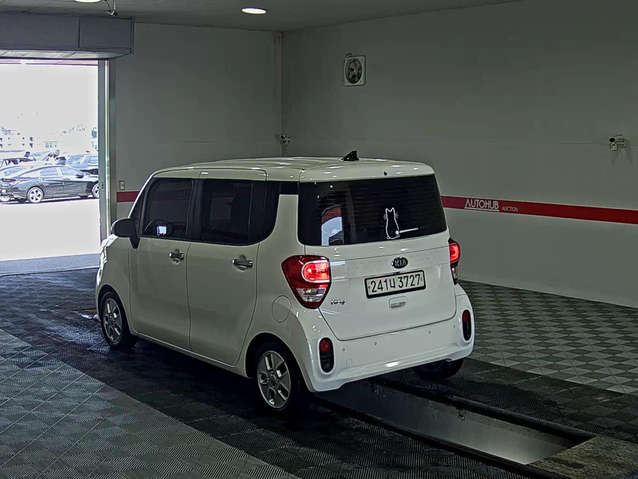 2021 - kia ray