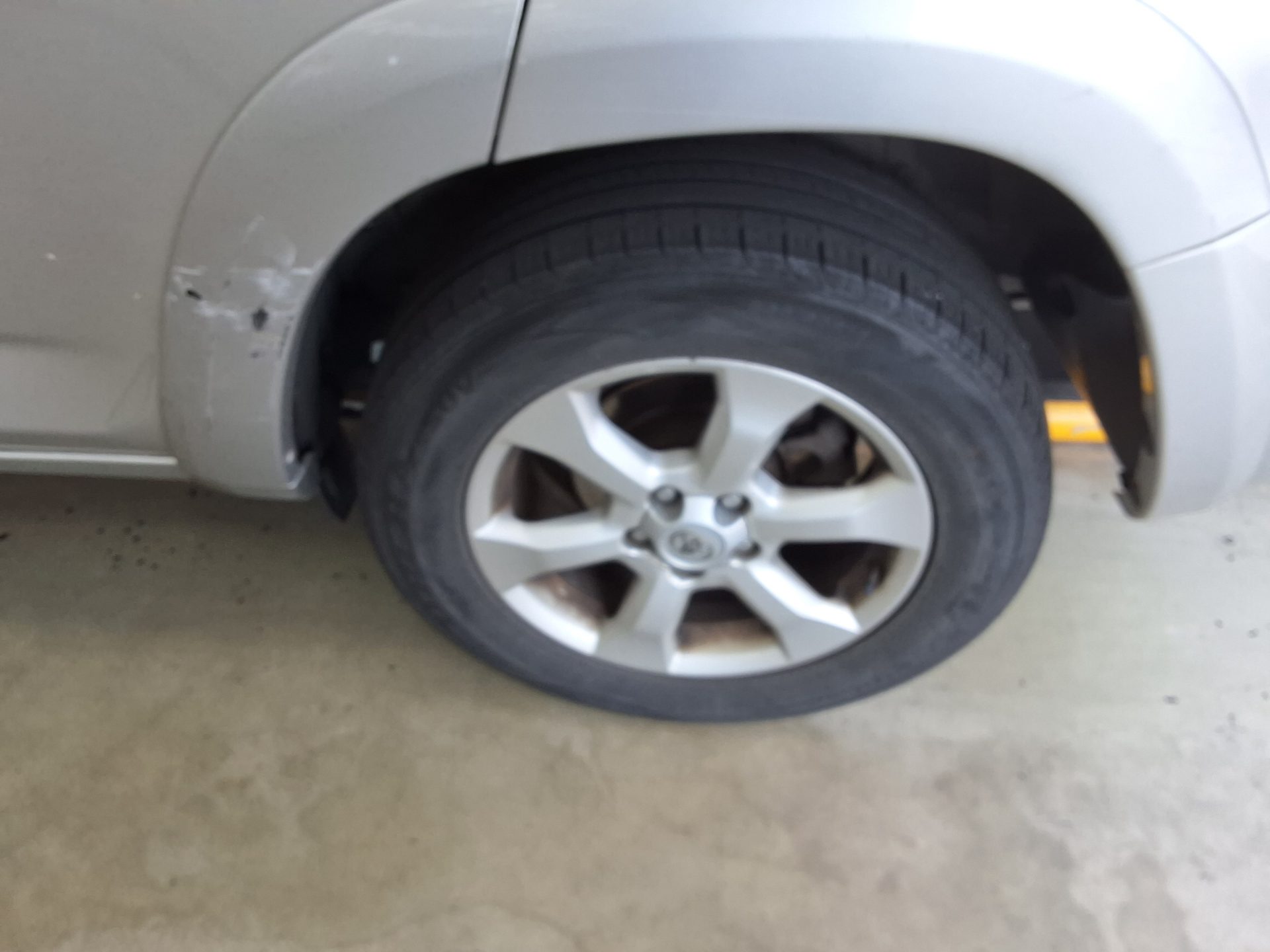 2010 - toyota rav4