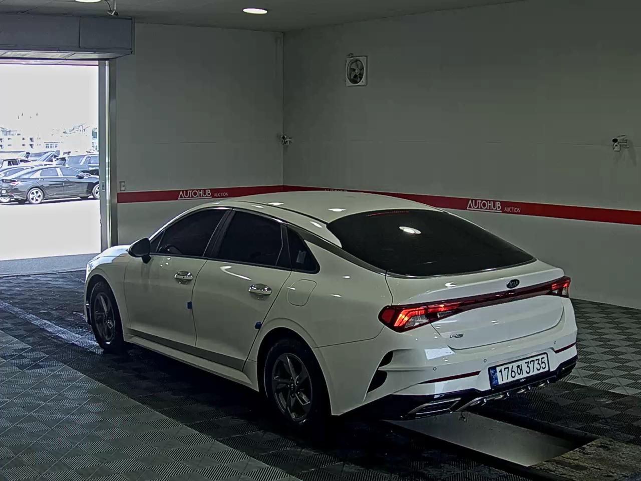 2021 - kia k5