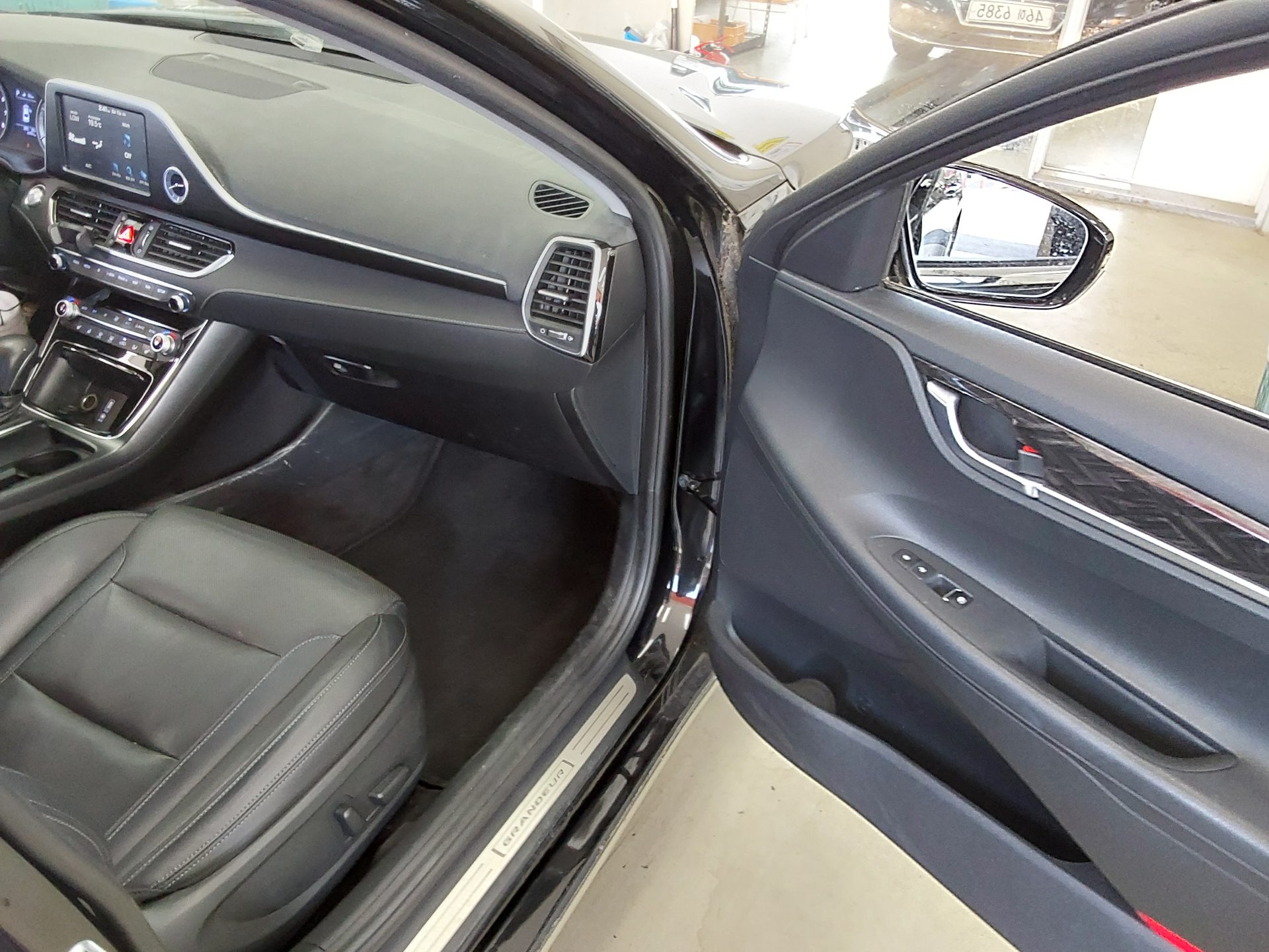 2017 - hyundai grandeur