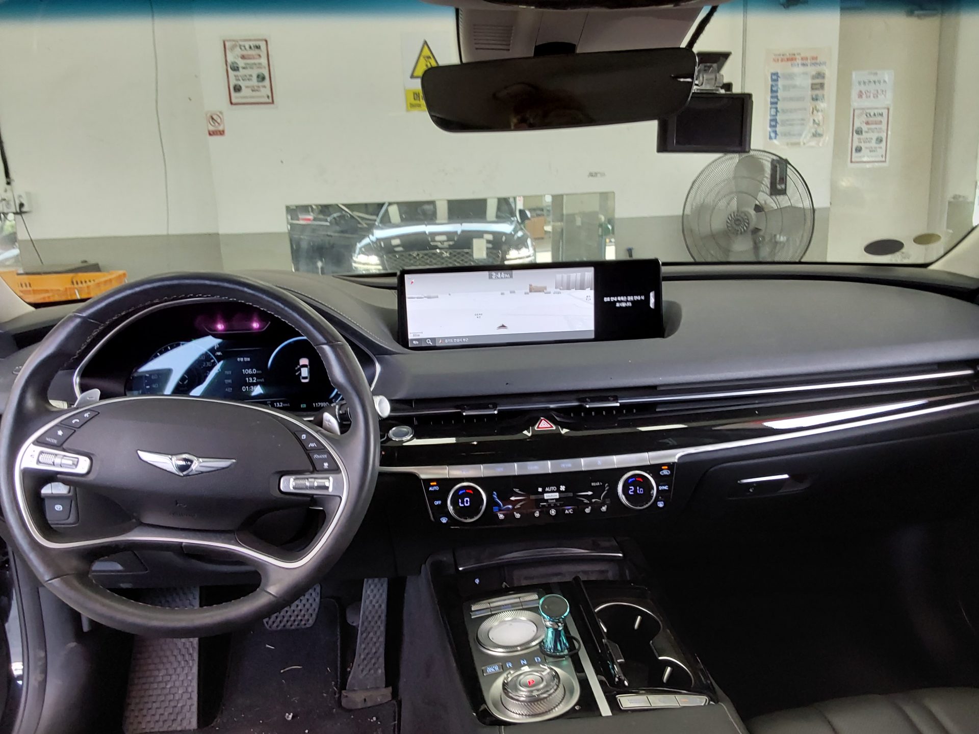 2021 - genesis g80