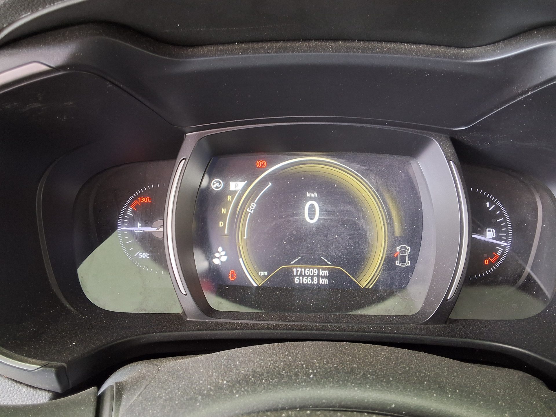 2021 - renault qm6