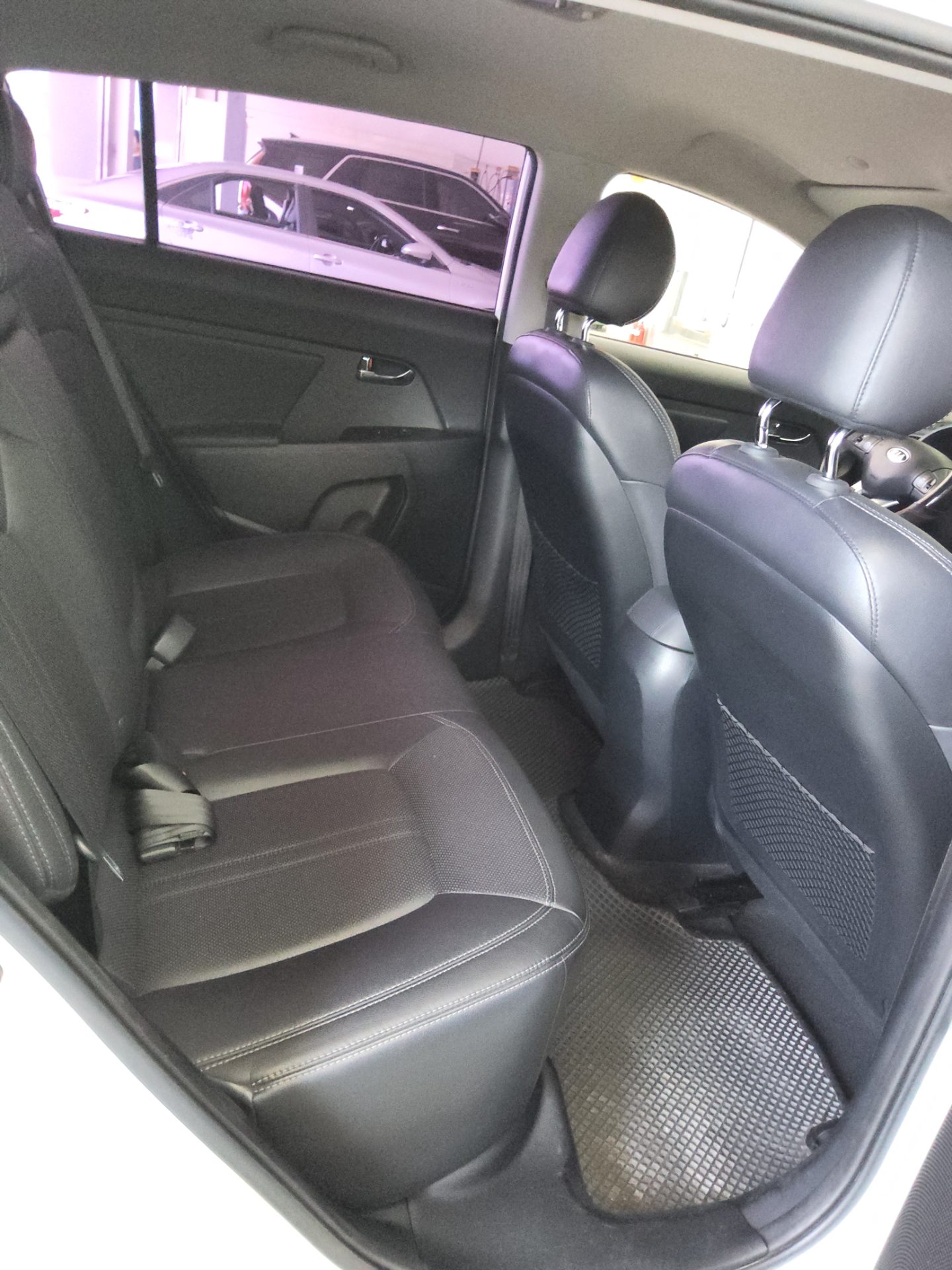 2011 - kia sportage