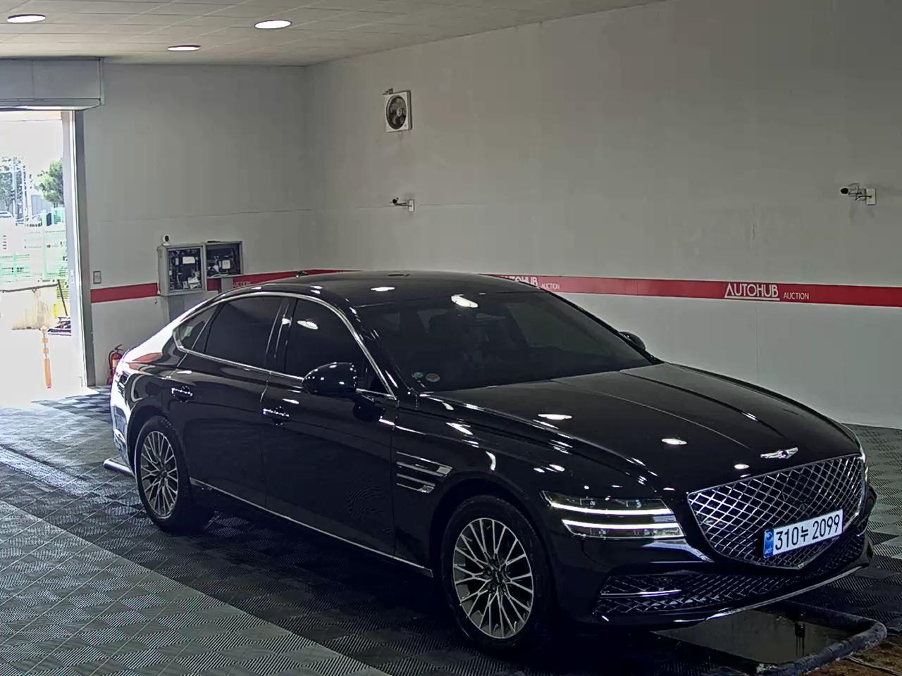 2021 - genesis g80