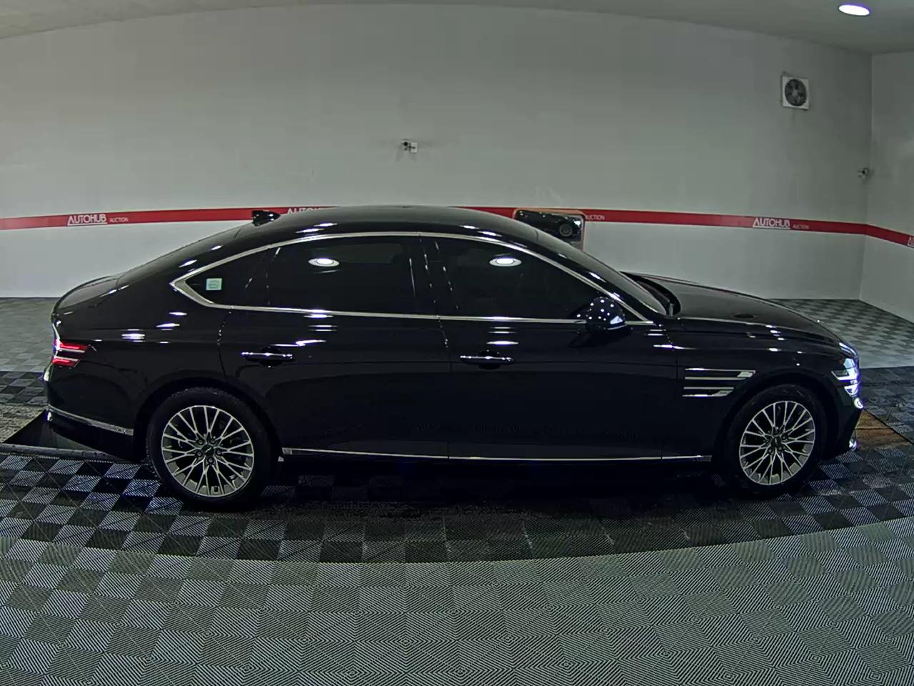 2021 - genesis g80