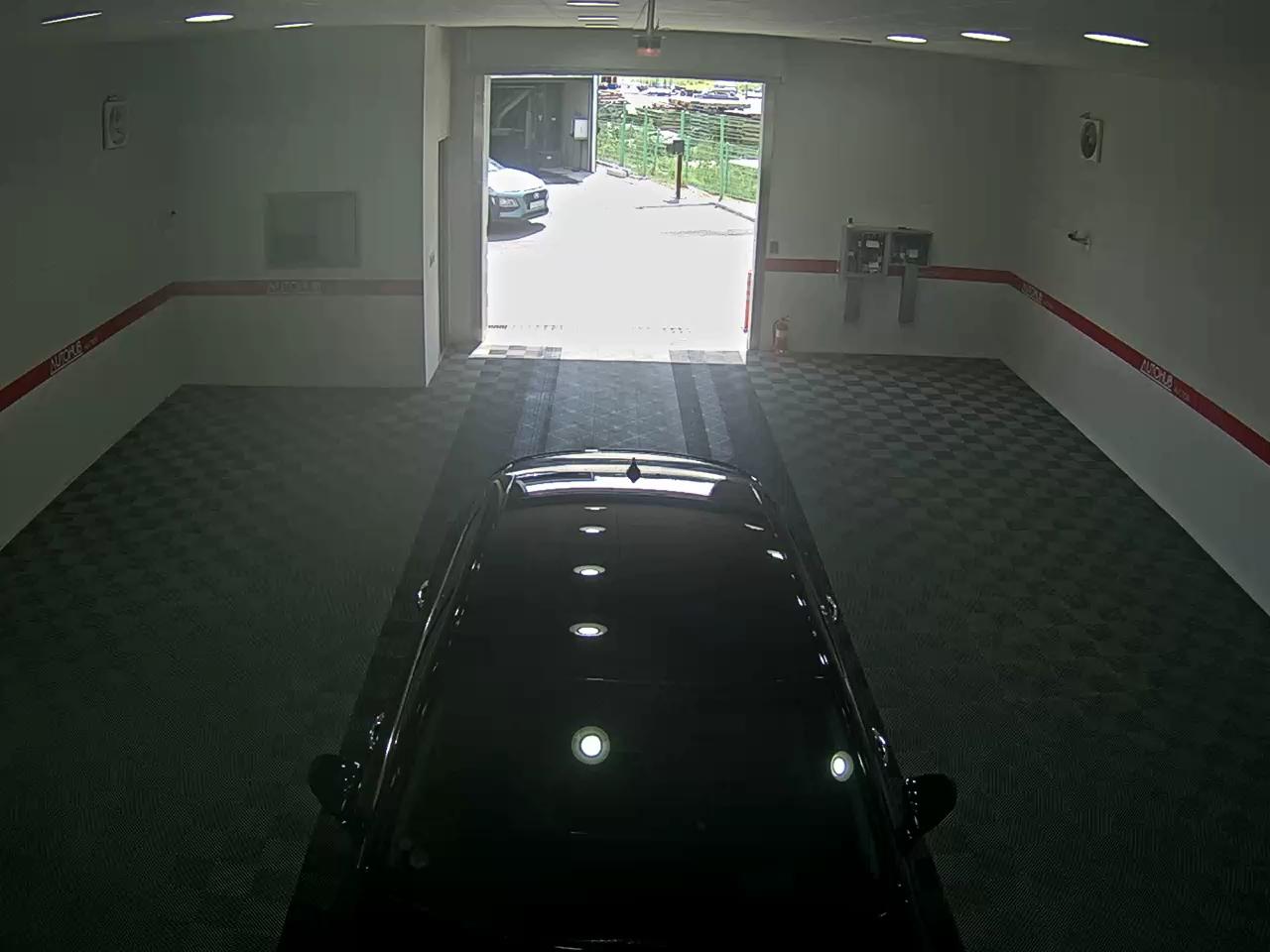 2021 - genesis g80