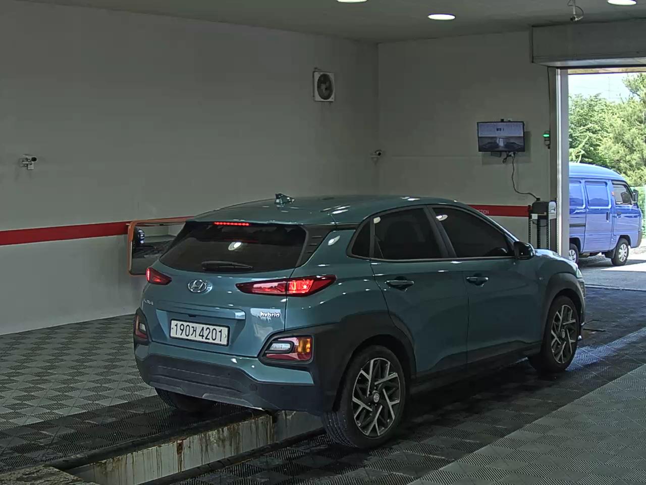 2020 - hyundai kona