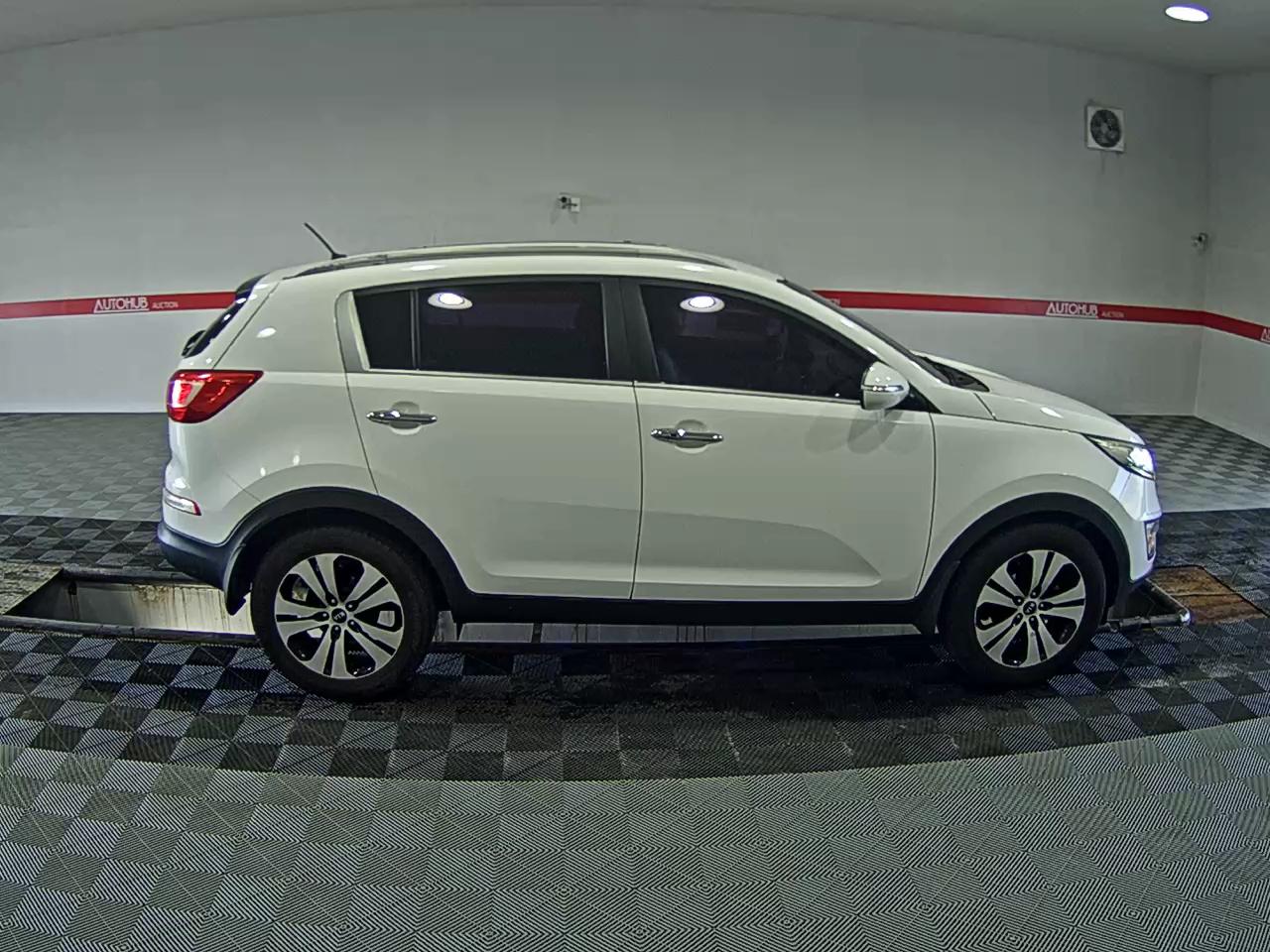 2011 - kia sportage