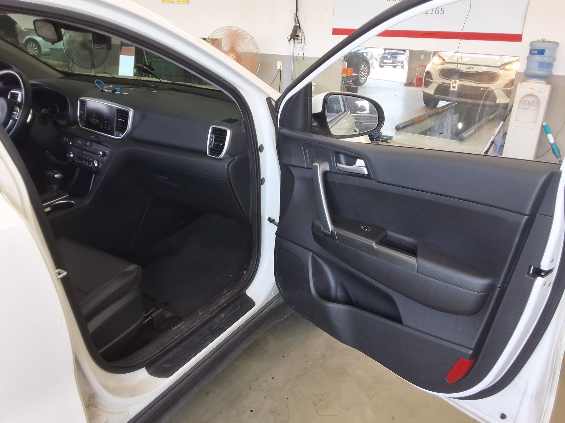 2022 - kia sportage