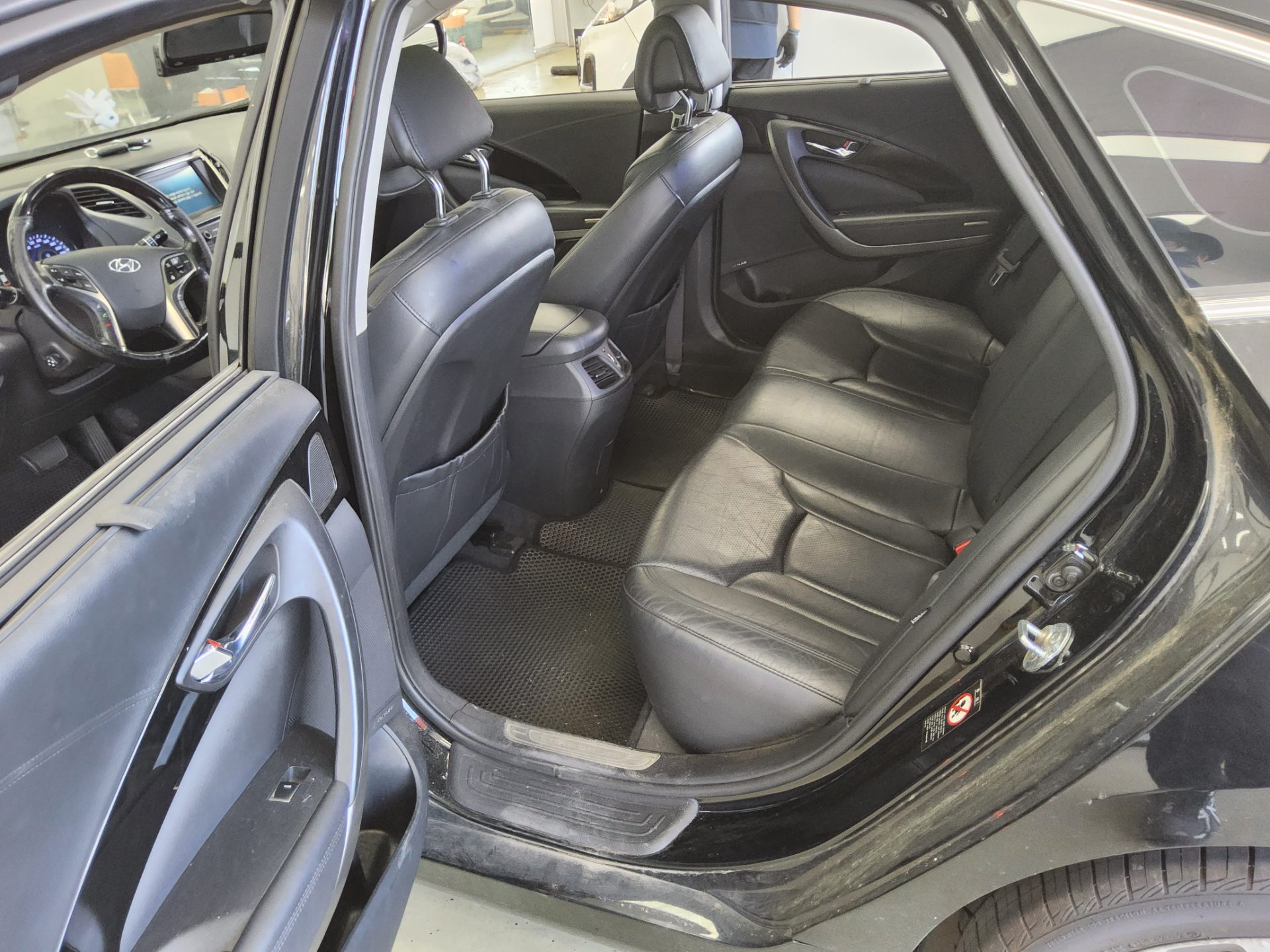 2014 - hyundai grandeur