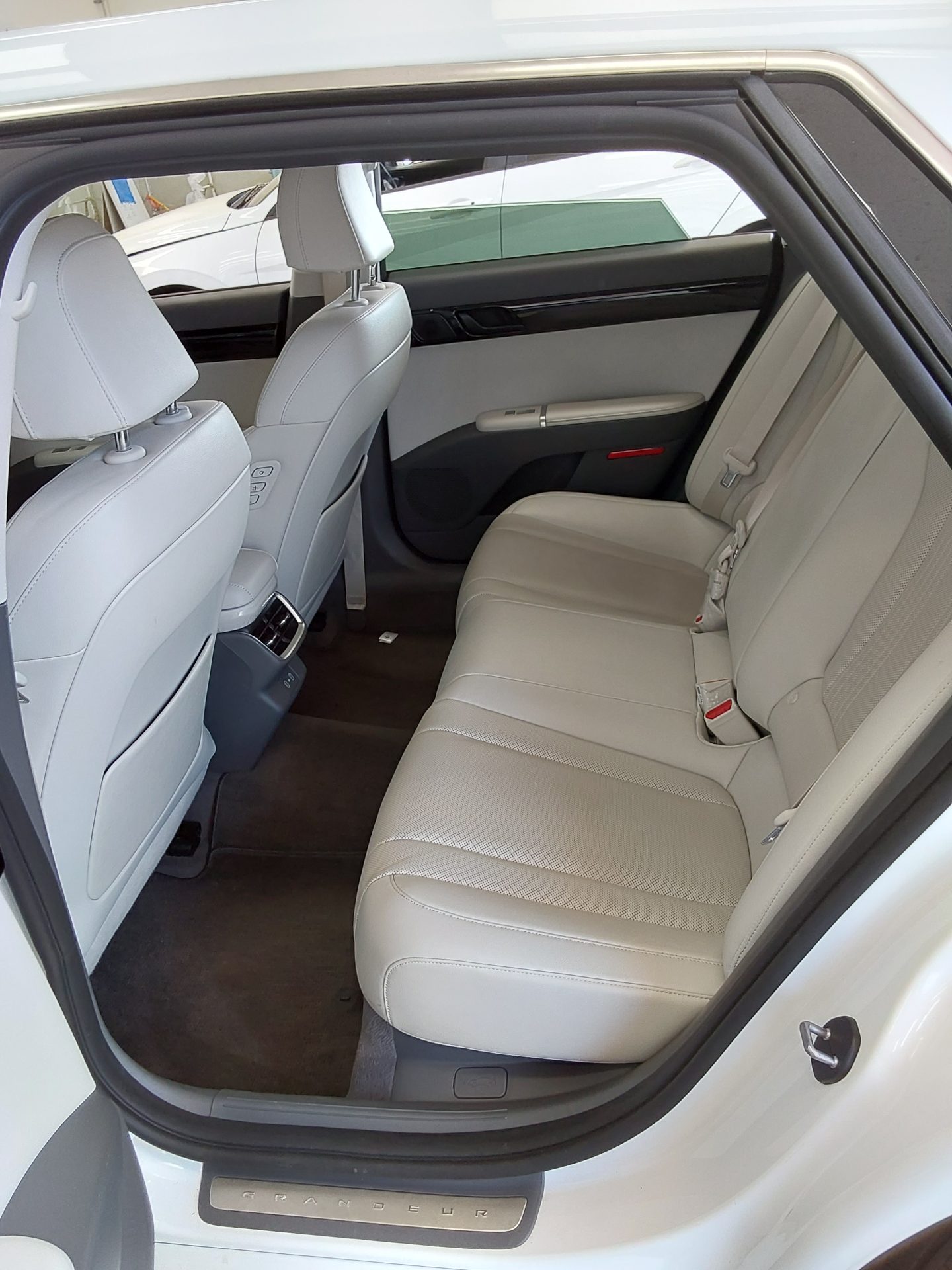 2024 - hyundai grandeur