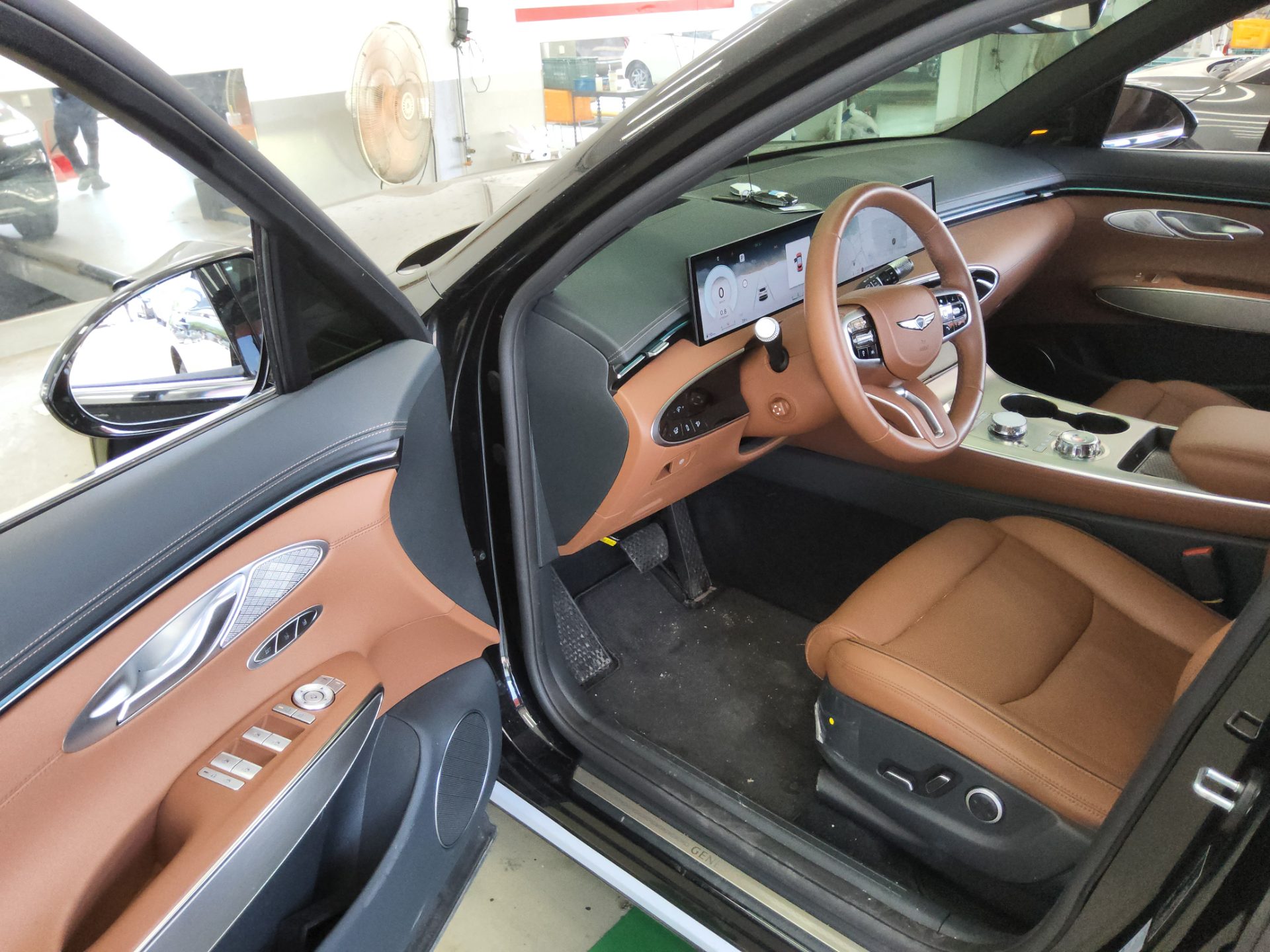 2026 - genesis gv70
