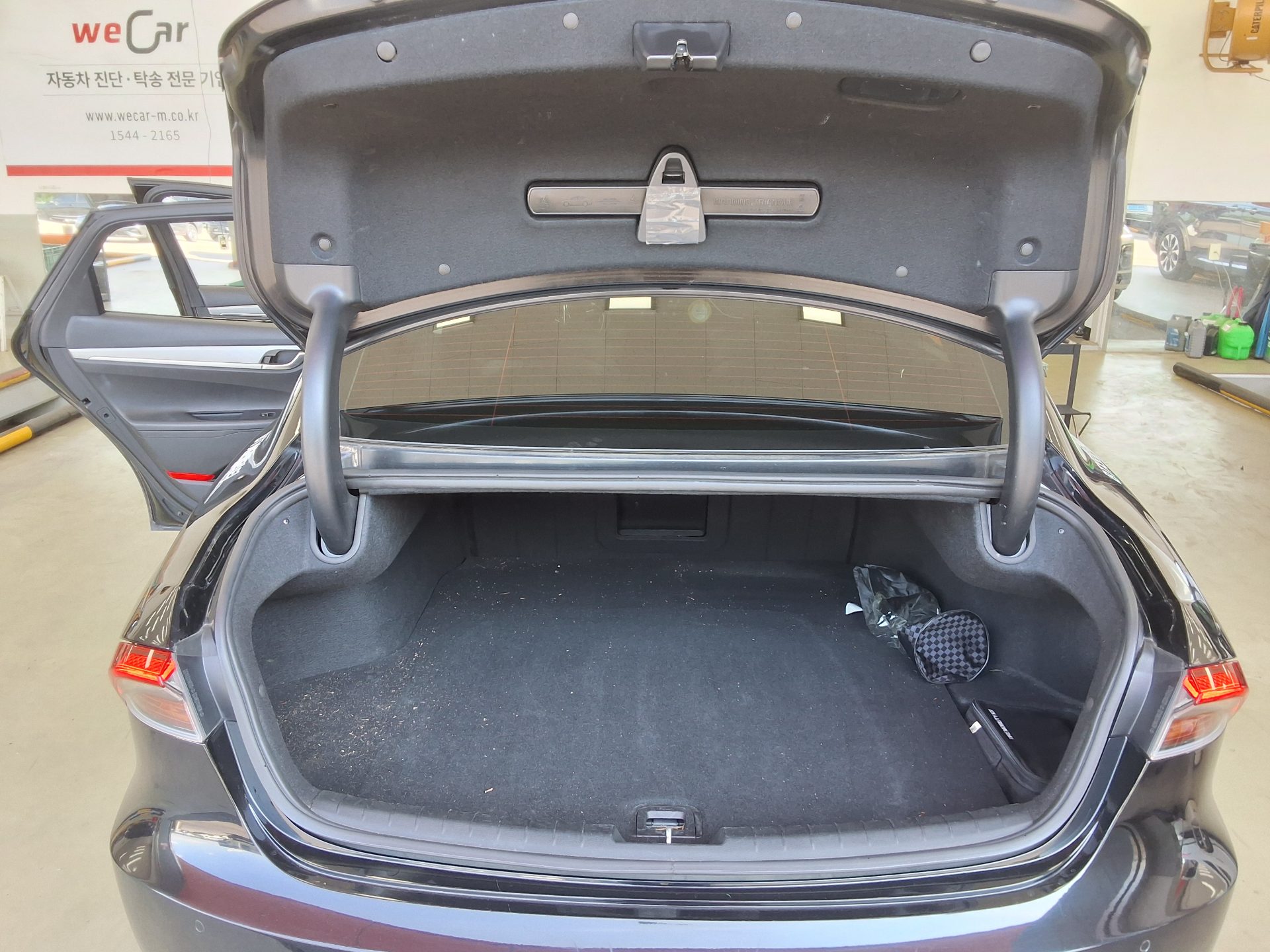 2022 - hyundai grandeur