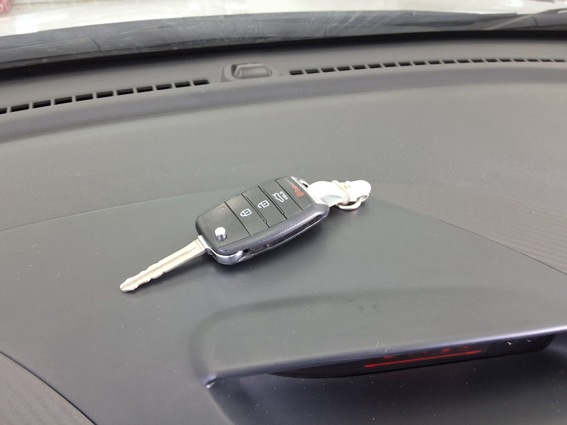 2013 - kia k3