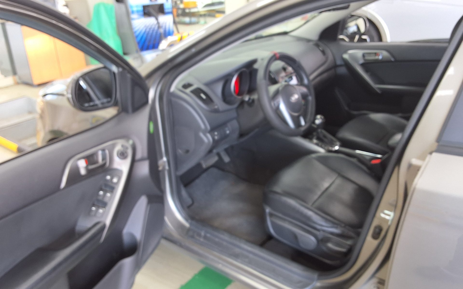 2011 - kia forte