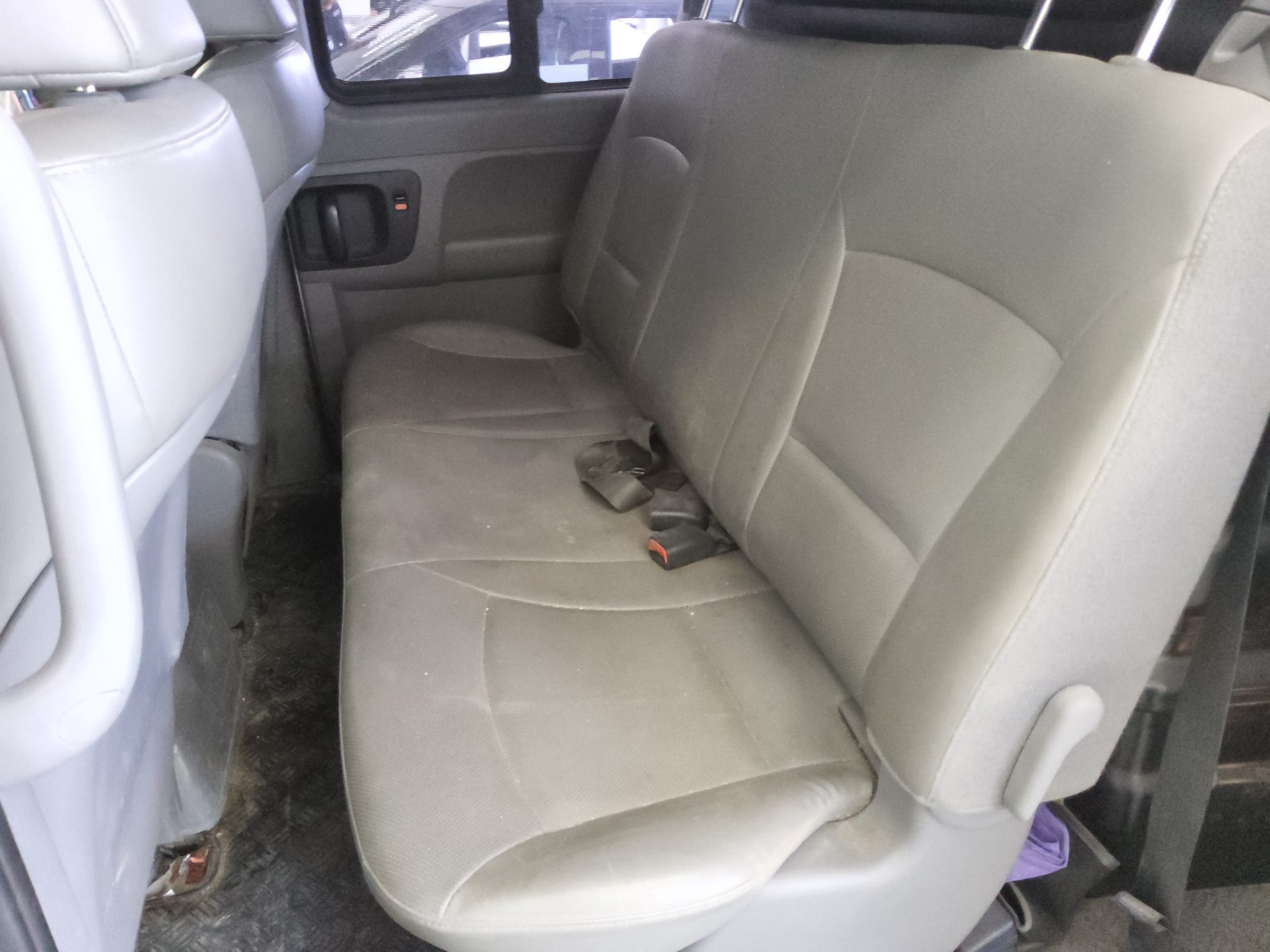 2019 - hyundai grand starex