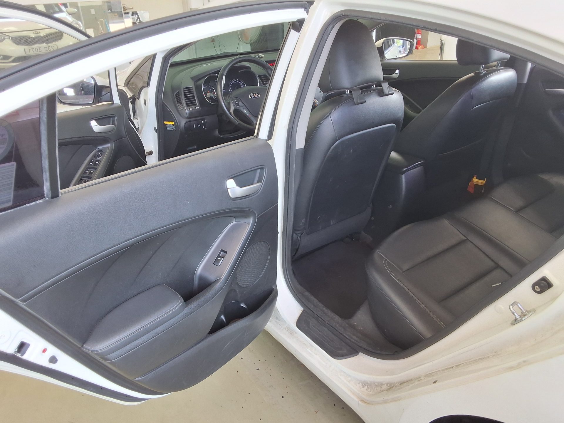 2013 - kia k3