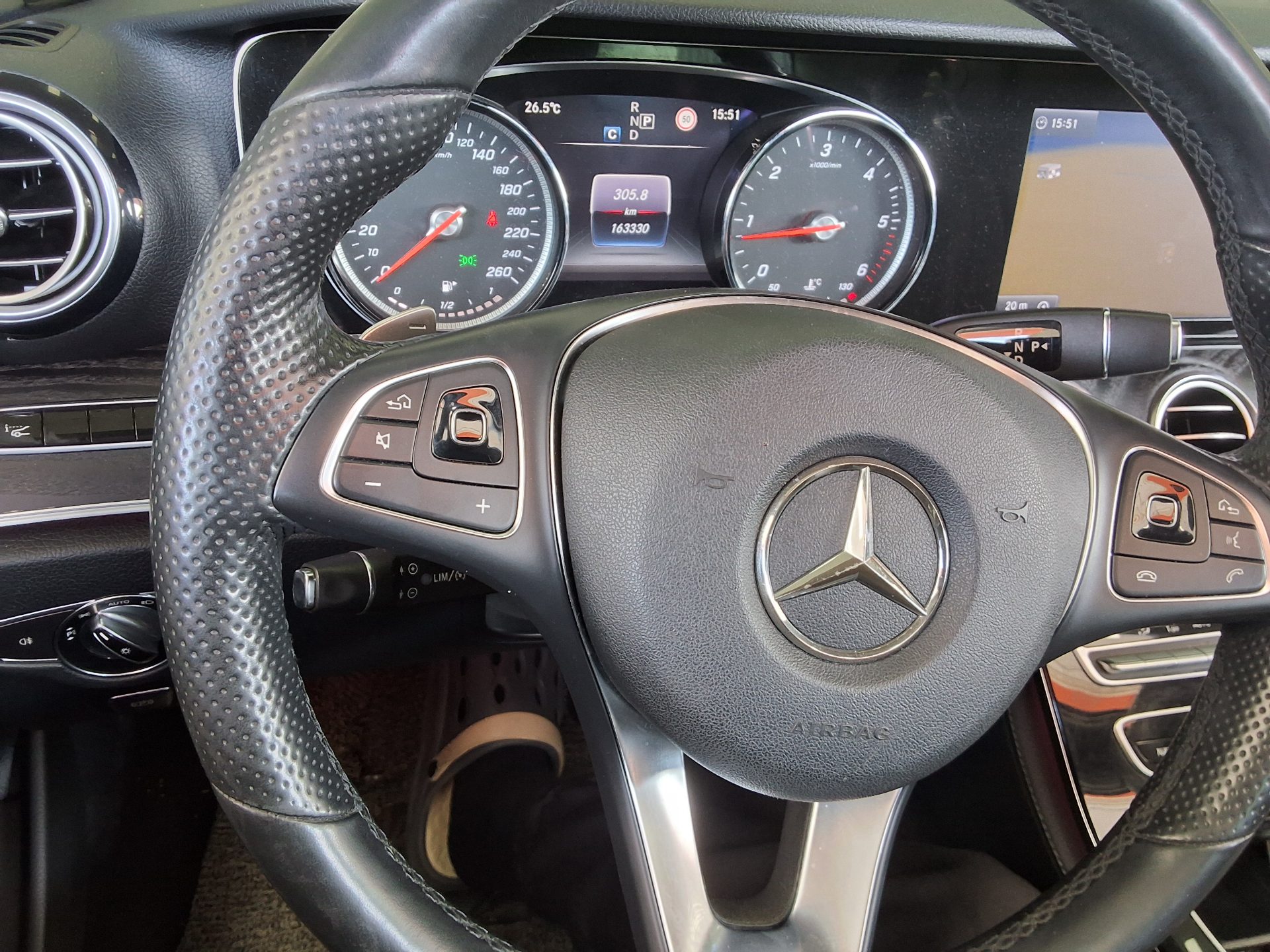2017 - mercedes-benz e220d