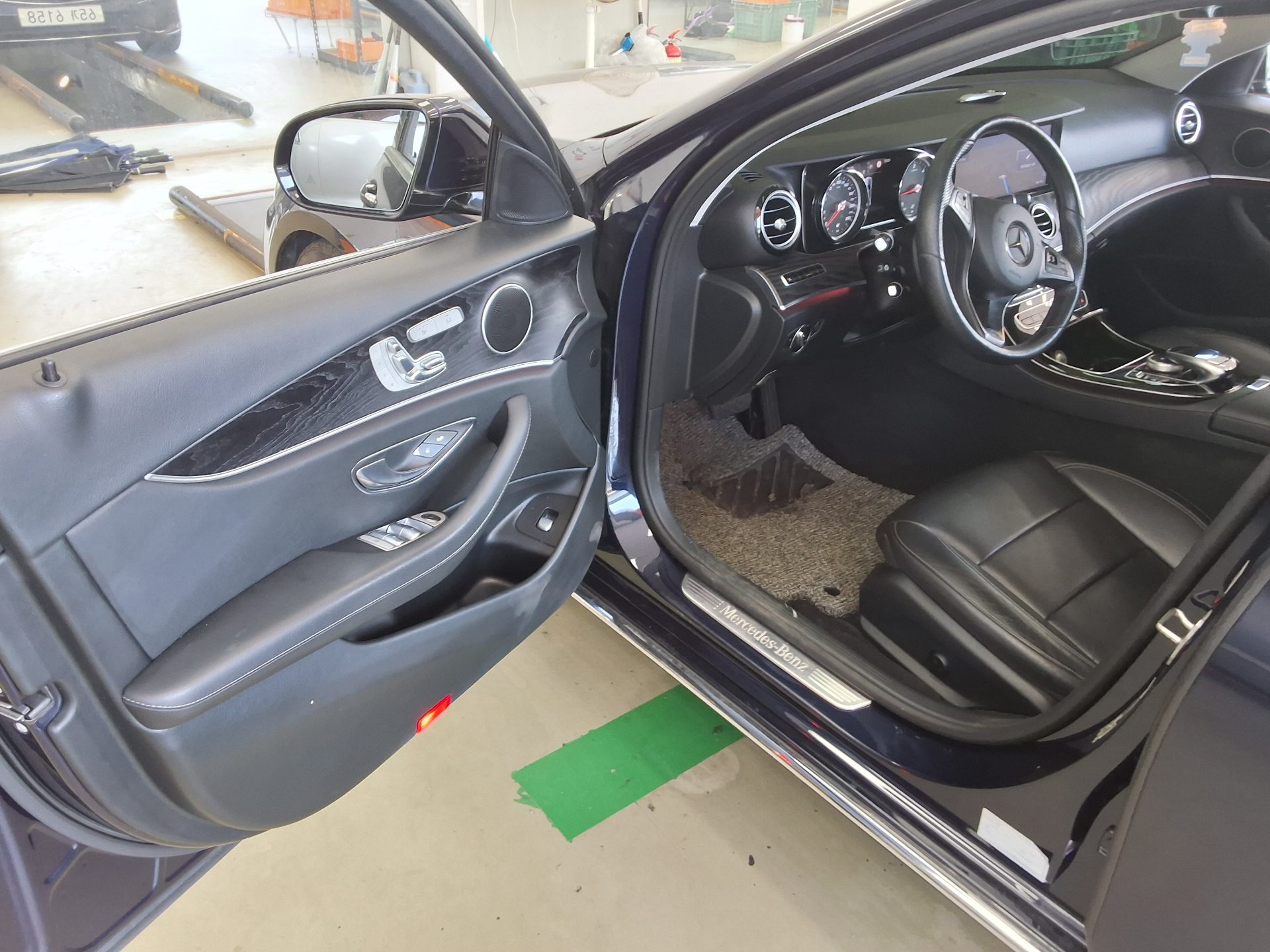 2017 - mercedes-benz e220d